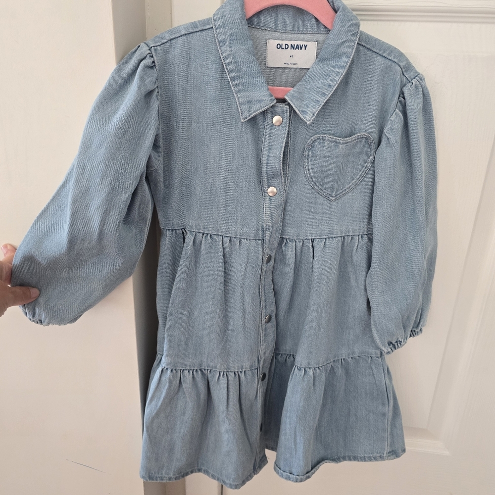 Old Navy Kids Light Blue Denim Dress with Heart Detail 4T